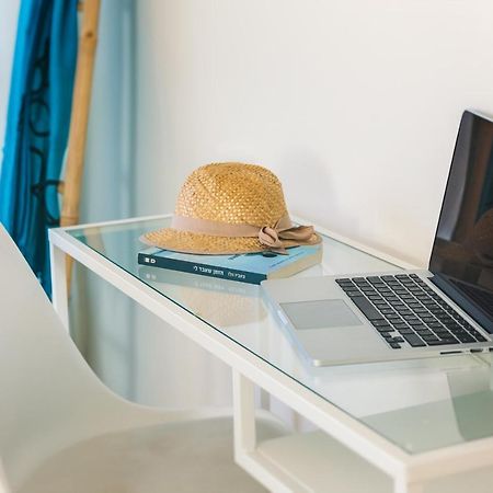 4 Bedroom Apartment On The Beach Tel Aviv Buitenkant foto