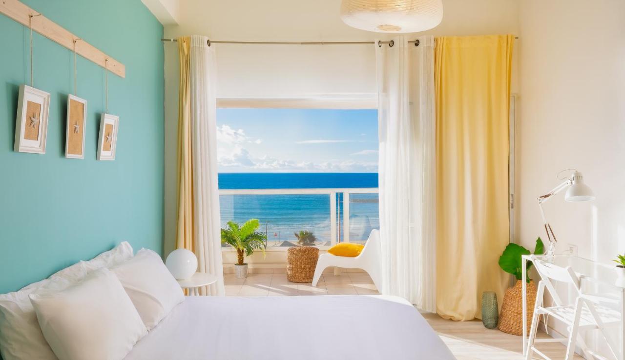 4 Bedroom Apartment On The Beach Tel Aviv Buitenkant foto