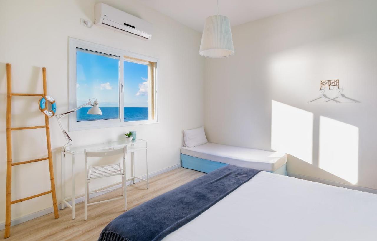 4 Bedroom Apartment On The Beach Tel Aviv Buitenkant foto